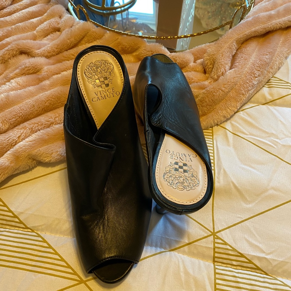 Black leather sexy size 10 Sam Edelman, never worn